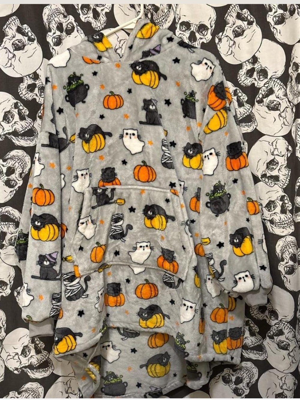 Cozy Halloween Fleece Hoodie with Cats & Pumpkins